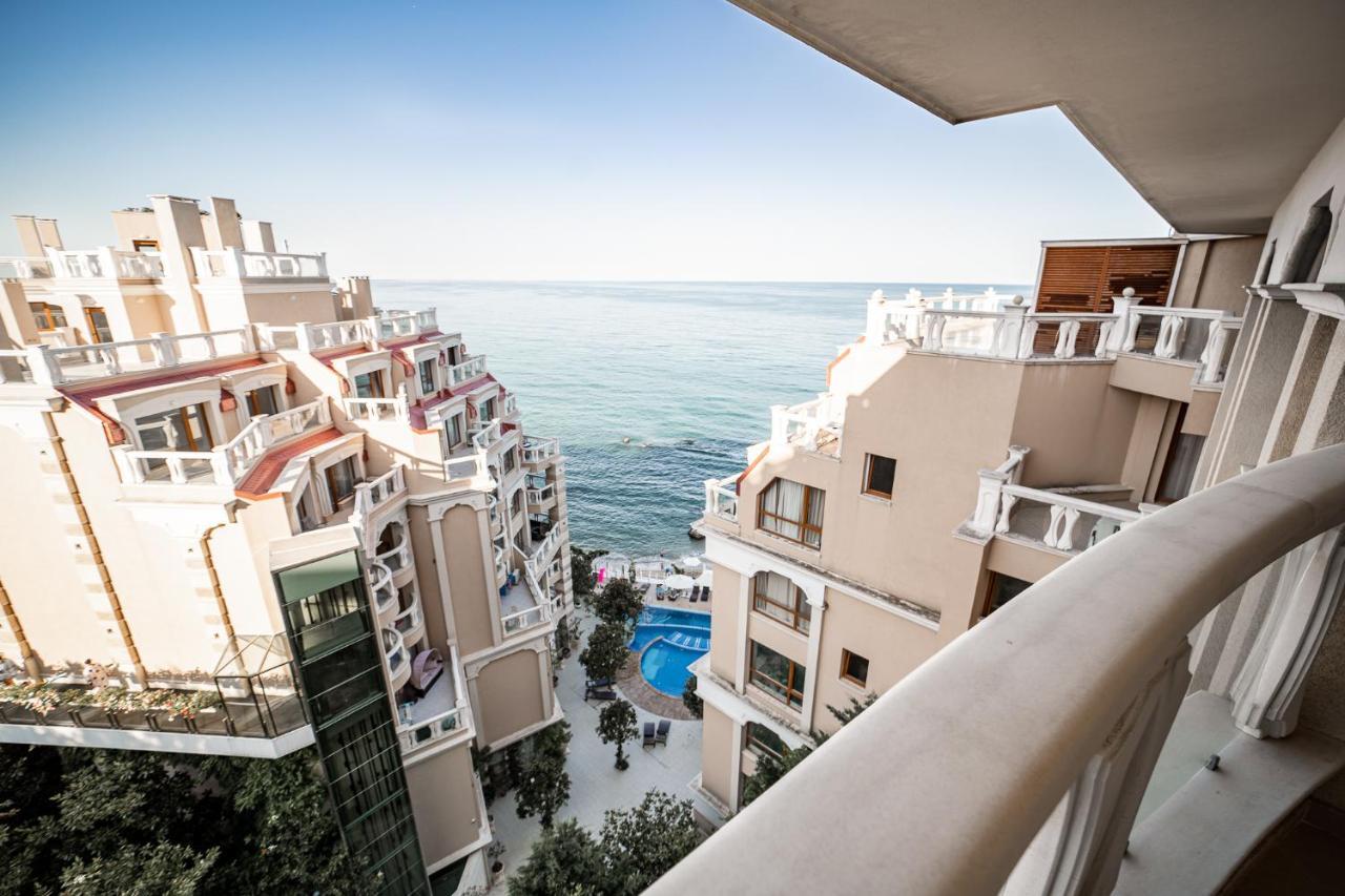 La Mer Luxury Apartments Golden Sands Exterior photo