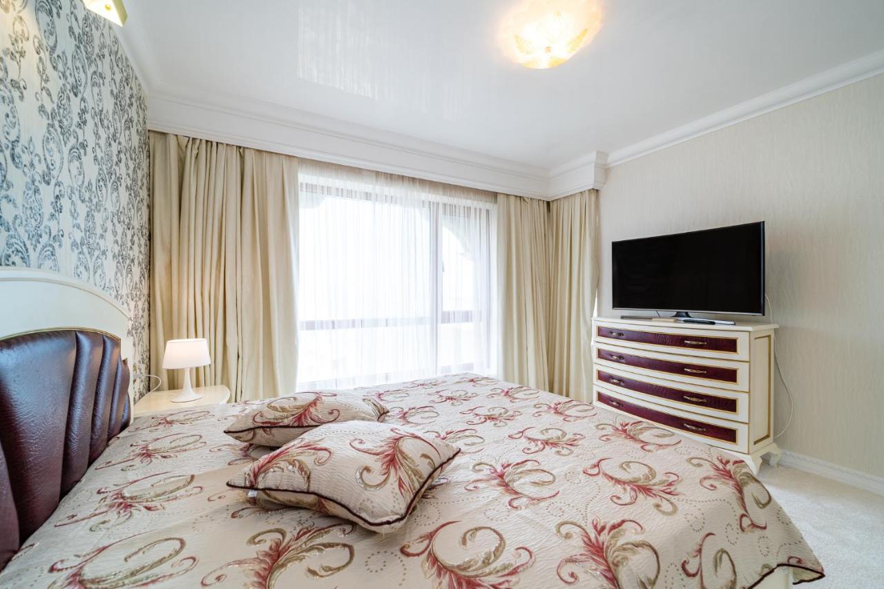 La Mer Luxury Apartments Golden Sands Exterior photo